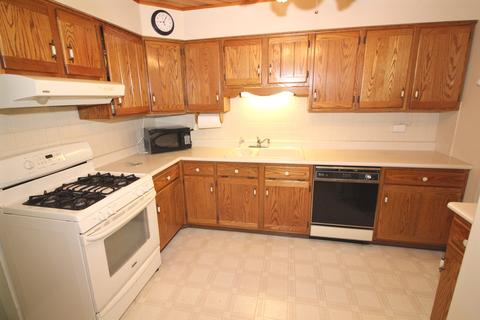504 E Turner Ave, Roselle, IL 60172 photo 3