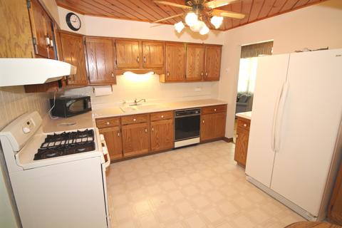 504 E Turner Ave, Roselle, IL 60172 photo 2