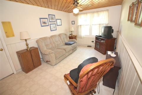 504 E Turner Ave, Roselle, IL 60172 photo 8