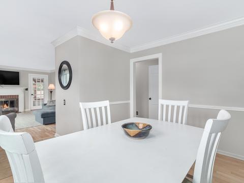 810 N Gary Ave, Wheaton, IL 60187 photo 14