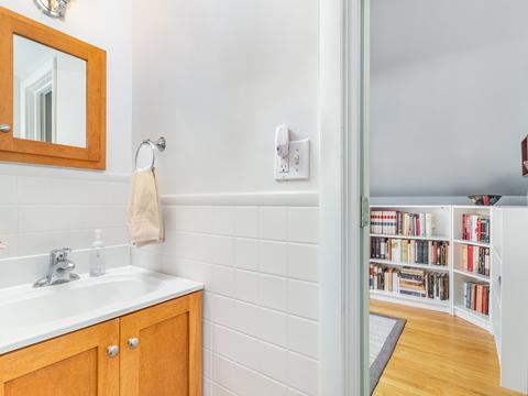 810 N Gary Ave, Wheaton, IL 60187 photo 31