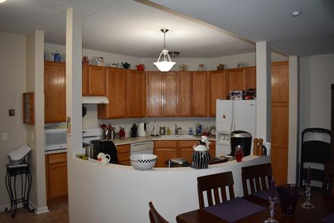 715 Astor Ln #204, Wheeling, IL 60090 photo 6