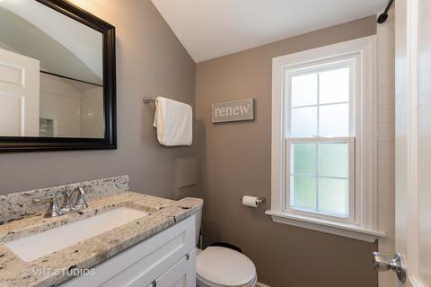 922 N Scott St, Wheaton, IL 60187 photo 10