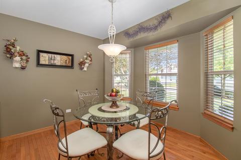 1851 Eberhard Ln, Plainfield, IL 60586 photo 4