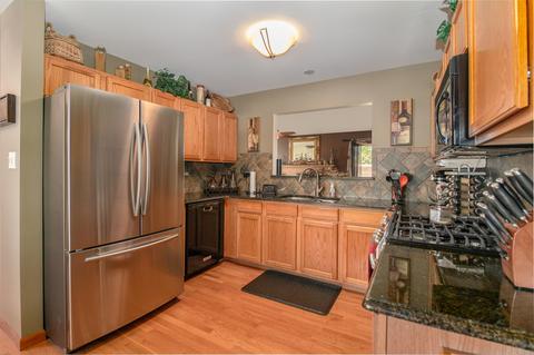 1851 Eberhard Ln, Plainfield, IL 60586 photo 6