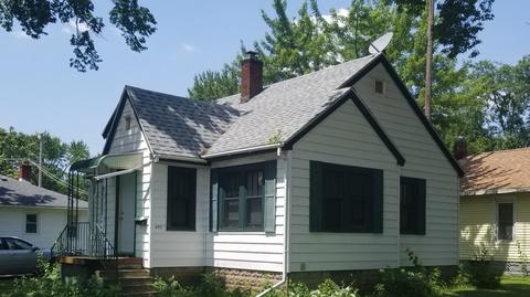 697 S Osborn Ave, Kankakee, IL 60901 photo 2