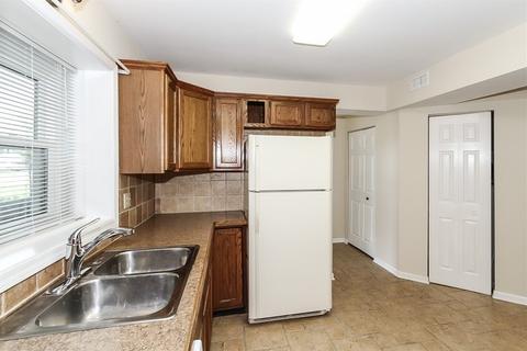 608 Columbus St, Mchenry, IL 60050 photo 7
