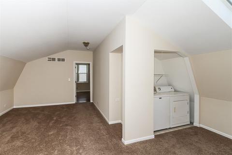 608 Columbus St, Mchenry, IL 60050 photo 11