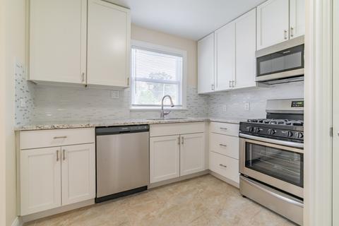 2114 S 22nd Ave, Broadview, IL 60155 photo 7