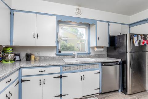 923 Chambers St, Ottawa, IL 61350 photo 12