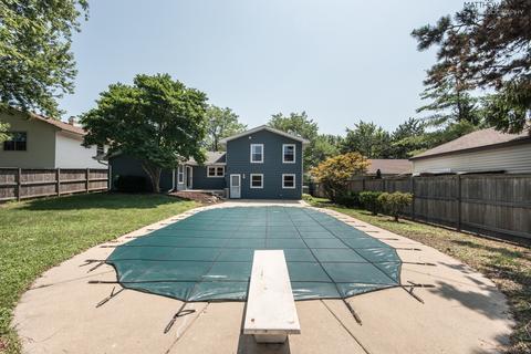 1320 Campbell Ln, Hoffman Estates, IL 60169 photo 27