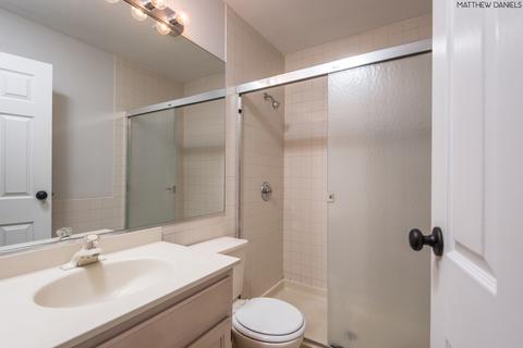 1320 Campbell Ln, Hoffman Estates, IL 60169 photo 20