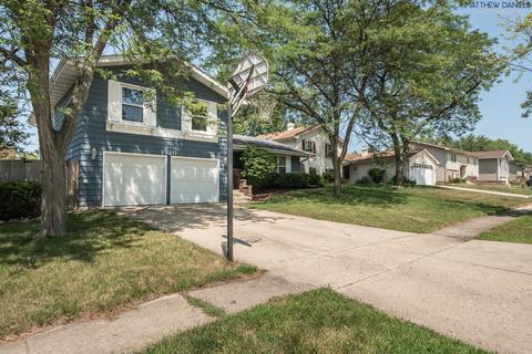 1320 Campbell Ln, Hoffman Estates, IL 60169 photo 3