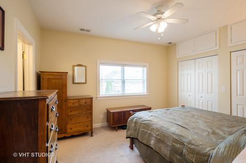 2927 N Gresham Ave #201, Chicago, IL 60618 photo 9