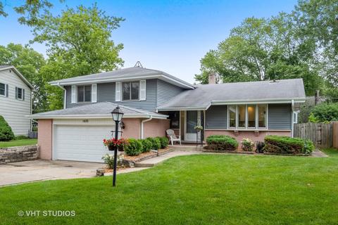 1633 Imperial Dr, Glenview, IL 60026 photo 1