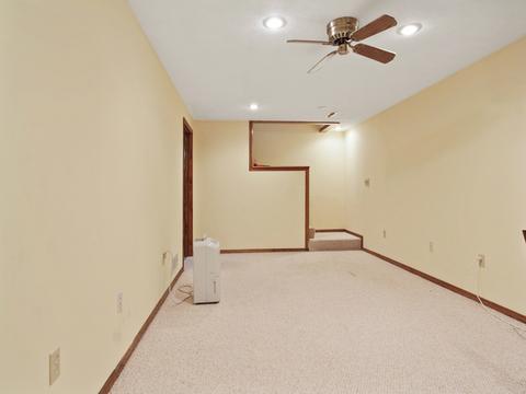 2210 Windsor Ct, Bloomington, IL 61704 photo 18