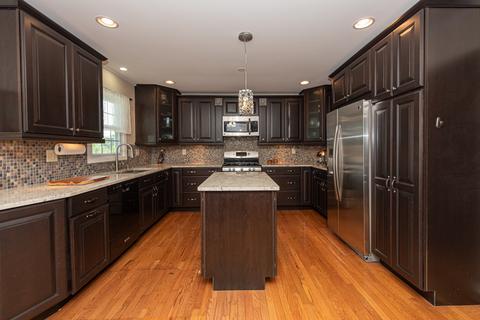706 Davidson Dr, Minooka, IL 60447 photo 3