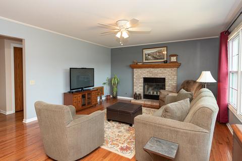 706 Davidson Dr, Minooka, IL 60447 photo 7