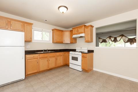 3627 Rose Manor Ter, Markham, IL 60428 photo 5