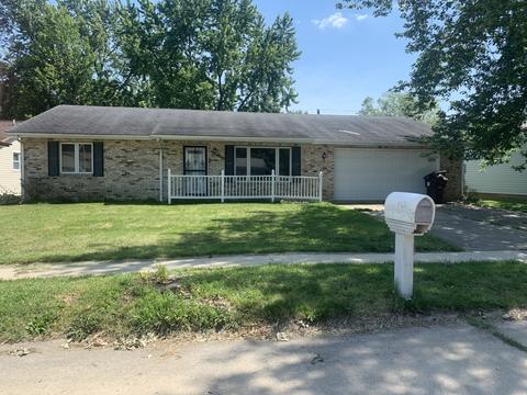 1014 Pinecrest Dr, Rantoul, IL 61866 photo 1
