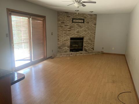 1014 Pinecrest Dr, Rantoul, IL 61866 photo 6