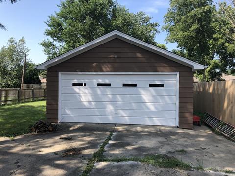 544 E 3rd St, Lockport, IL 60441 photo 12