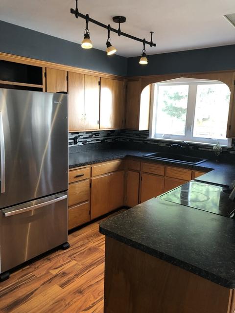 544 E 3rd St, Lockport, IL 60441 photo 5