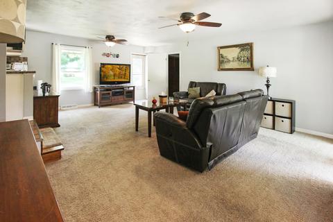 3 Salem Ct, Freeport, IL 61032 photo 10