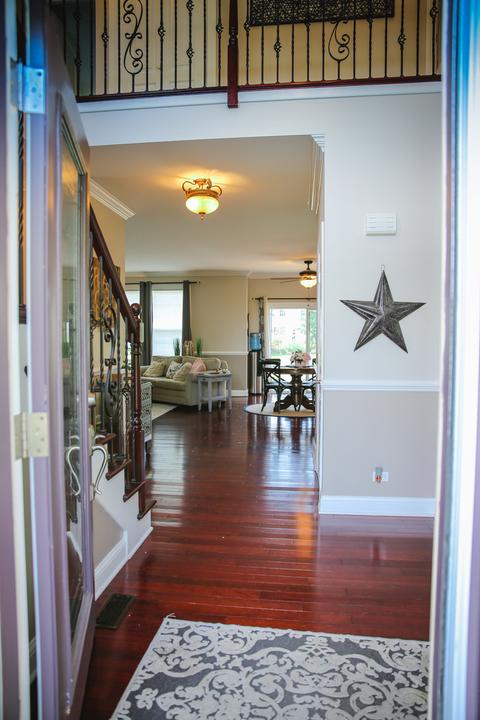 371 Whitehall Ln, Algonquin, IL 60102 photo 3