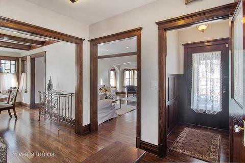 797 Laurel Ave, Des Plaines, IL 60016 photo 2