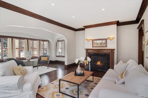 797 Laurel Ave, Des Plaines, IL 60016 photo 4
