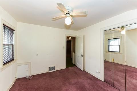 333 S Wolf Rd, Des Plaines, IL 60016 photo 22