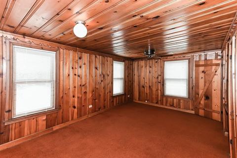 333 S Wolf Rd, Des Plaines, IL 60016 photo 17