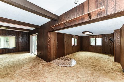 333 S Wolf Rd, Des Plaines, IL 60016 photo 6