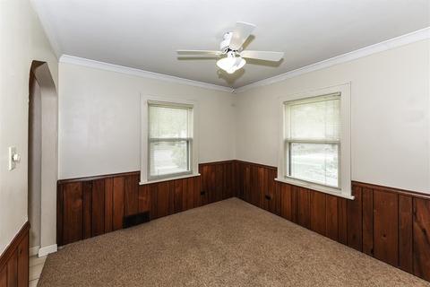 333 S Wolf Rd, Des Plaines, IL 60016 photo 9