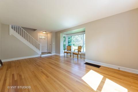 425 E Washington St, Des Plaines, IL 60016 photo 4