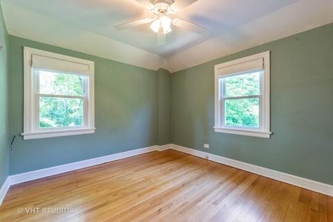 425 E Washington St, Des Plaines, IL 60016 photo 16