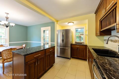 425 E Washington St, Des Plaines, IL 60016 photo 7