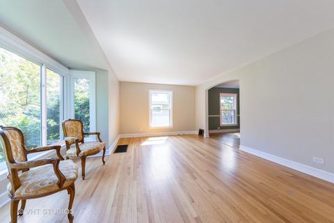 425 E Washington St, Des Plaines, IL 60016 photo 5