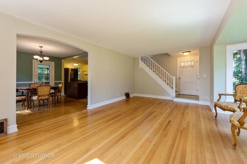 425 E Washington St, Des Plaines, IL 60016 photo 6