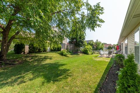 1248 Clover Ln, Hoffman Estates, IL 60192 photo 23