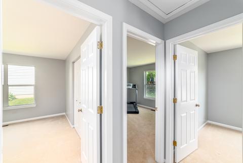 1248 Clover Ln, Hoffman Estates, IL 60192 photo 12
