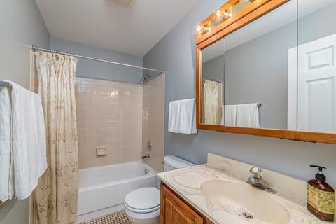 1248 Clover Ln, Hoffman Estates, IL 60192 photo 19