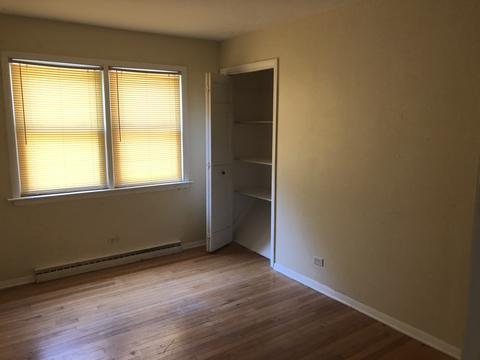 712 Mcclure Ave, Elgin, IL 60123 photo 5