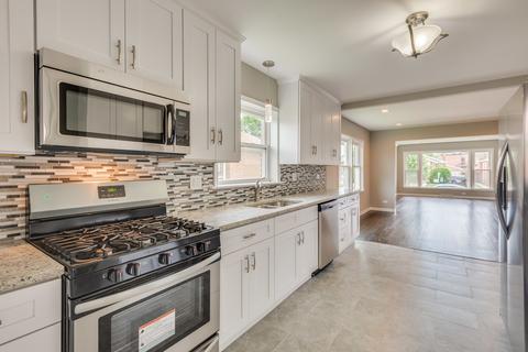 11750 S Artesian Ave, Chicago, IL 60655 photo 9
