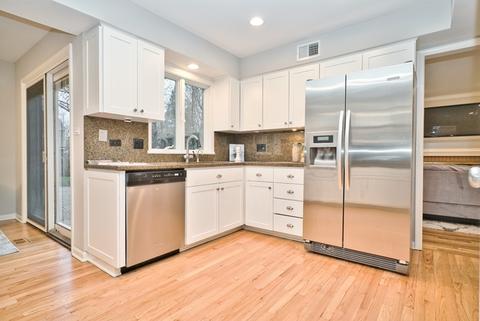 4052 Michelline Ln, Northbrook, IL 60062 photo 14