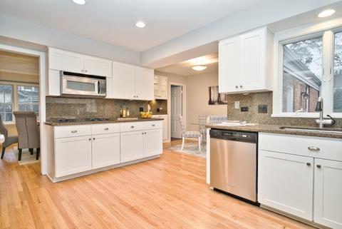 4052 Michelline Ln, Northbrook, IL 60062 photo 12