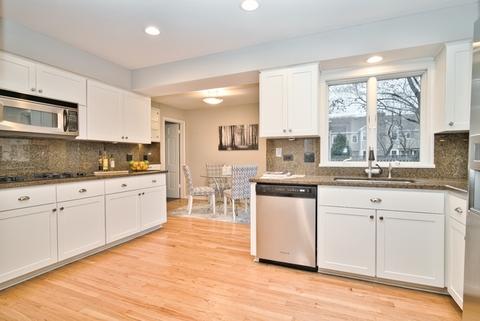 4052 Michelline Ln, Northbrook, IL 60062 photo 11