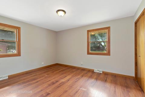 1750 Sheffield Dr, Elgin, IL 60123 photo 6