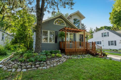 403 Western Ave, Wheaton, IL 60187 photo 2